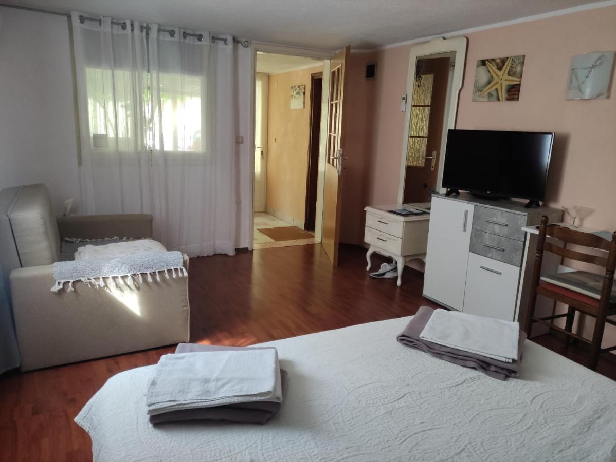 Apartman Tihana Crikvenica Exteriér fotografie